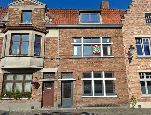                                         Maison à vendre à Brugge, € 360.000
