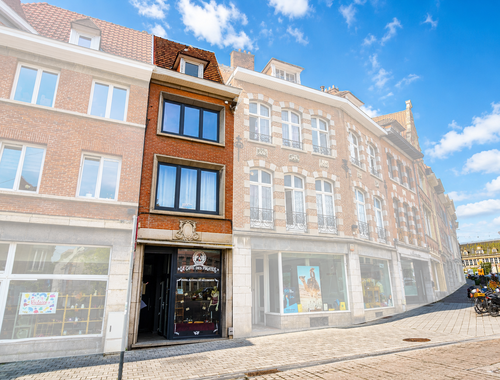                                         Gemengd gebruik te koop in Tournai, € 235.000
