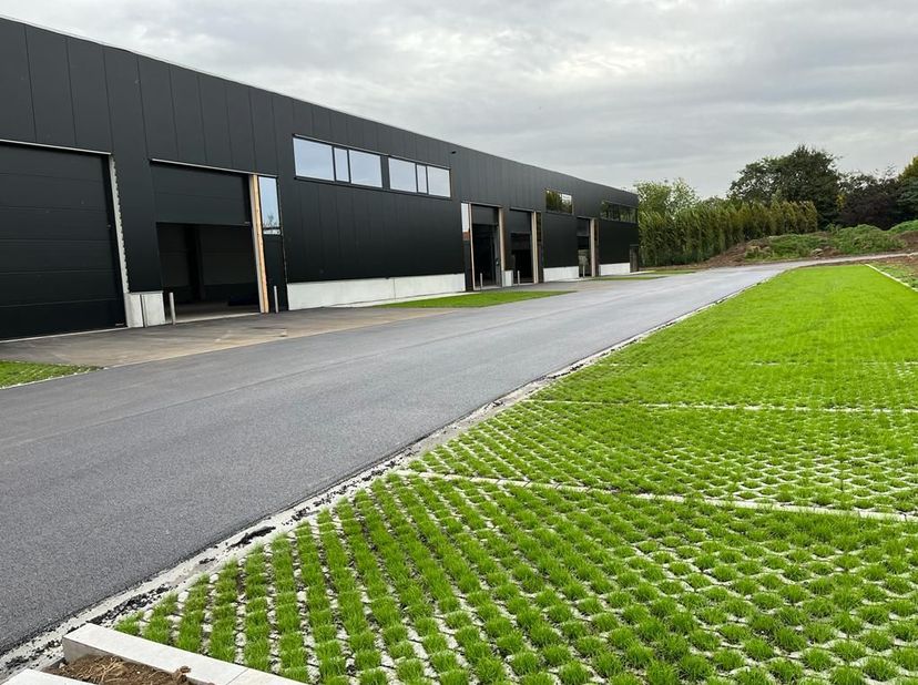 Bedrijfsvastgoed te huur
                    in 7700 Moeskroen