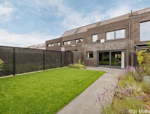                                         Eengezinswoning te koop in Zwijndrecht, € 545.000
