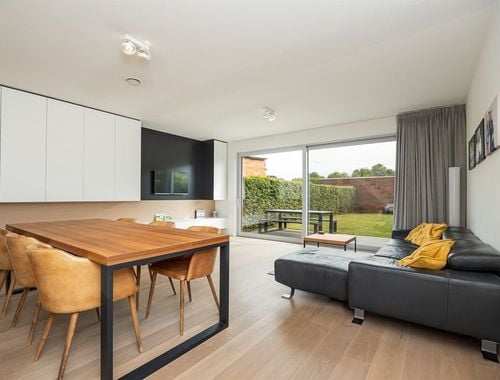                                         Eengezinswoning te koop in Aartselaar, € 585.000
