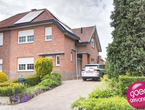                                         Maison à vendre à Tongeren, € 350.000
