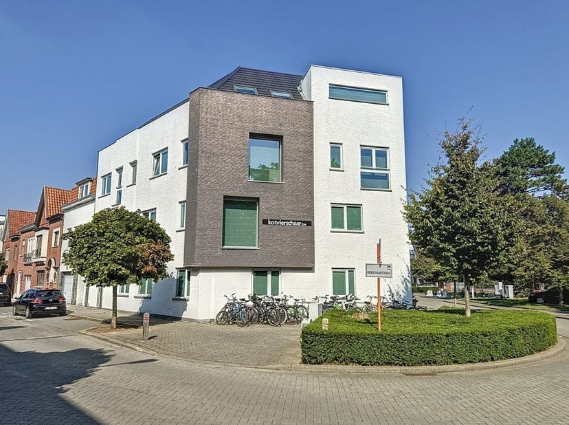 Kot-chambre à louer à Vierschaarstraat 23,
                    8500 Kortrijk