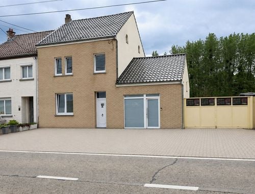                                         Maison à vendre à Tongeren, € 379.000
