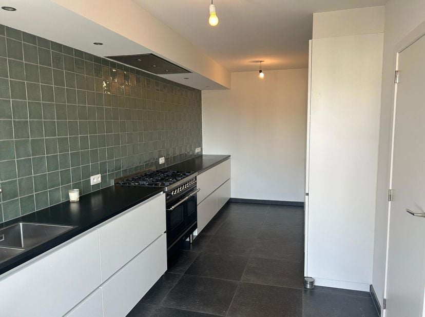 Appartement te huur in Dorpsstraat 56,
                    2950 Kapellen