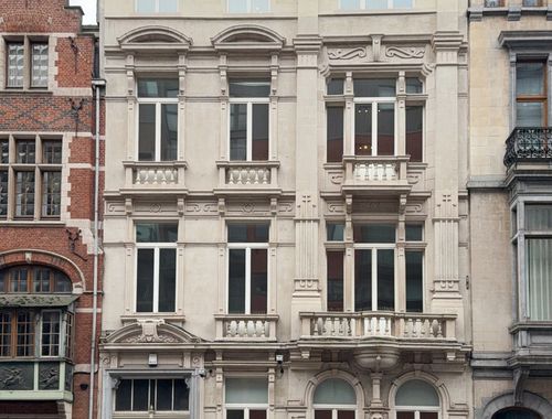                                         Kantoor te koop in Brussel, € 2.190.000
