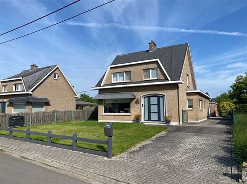 Maison à louer
                    à 2870 Puurs