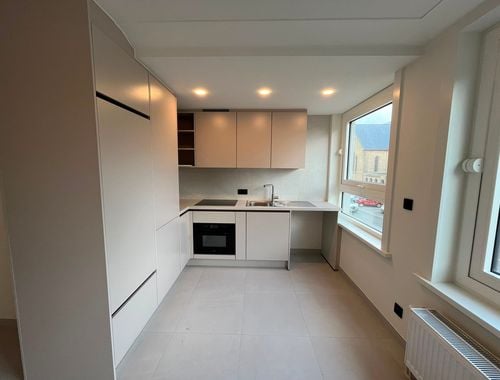                                         Appartement à louer à Oostende, € 895
