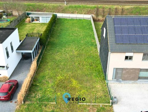                                         Bouwgrond te koop in Petegem-aan-de-Leie, € 269.000
