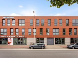 COMMERCIAL Image