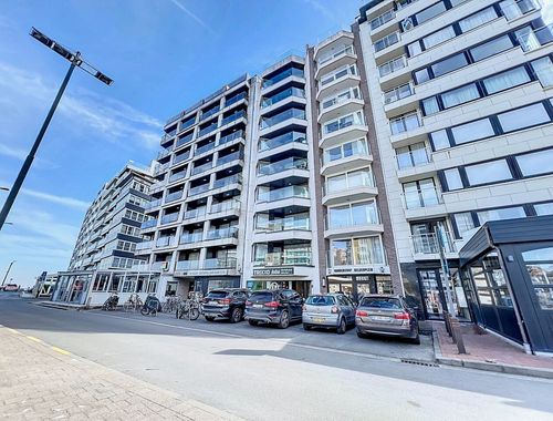                                         Commerce à vendre à Heist-aan-Zee, € 355.000
