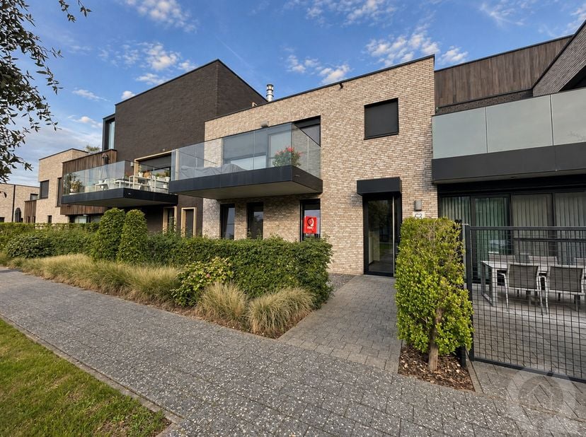 Appartement te huur in Campaniestraat 10,
                    2431 Veerle