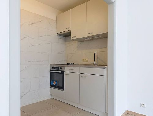                                         Studio à louer à Oostende, € 575
