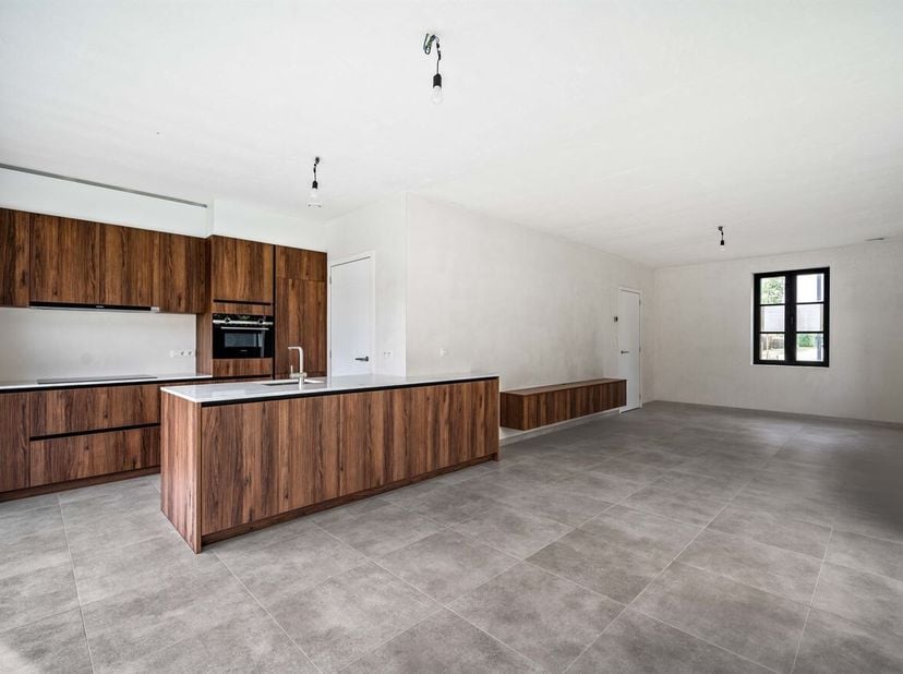 tVA de 6% possible sous conditions ! Déjà vendu à 70<br />
Venez visiter la maison témoin !<br />
Le projet Lindenhof consiste en 10 belles maisons ne