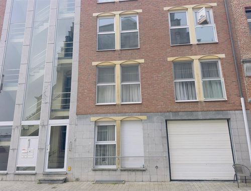                                         Appartement à louer à Dendermonde, € 825
