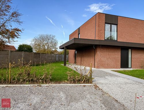                                         Maison à vendre à Ooigem, € 466.567
