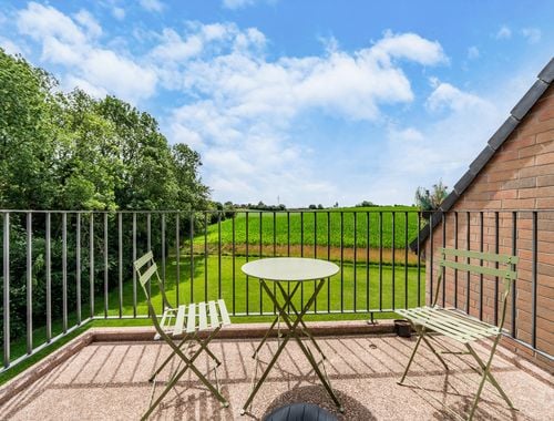                                         Appartement te koop in Marche-lez-Ecaussinnes, € 235.000
