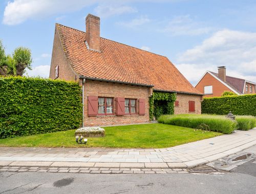                                         Villa te koop in Wevelgem, € 375.000

