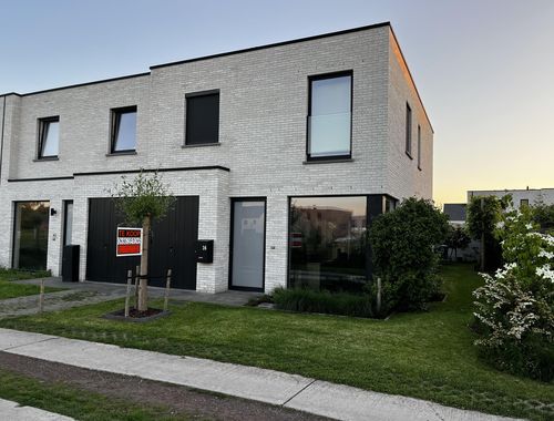                                         Eengezinswoning te koop in Astene, € 449.000
