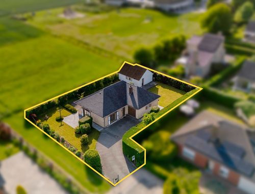                                         Woning te koop in Heestert, € 299.000
