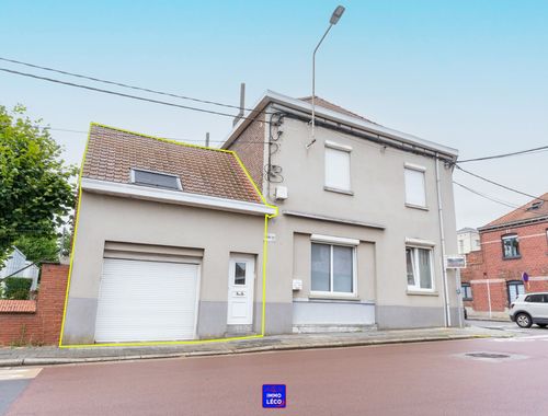                                         Garage te huur in Moeskroen, € 280
