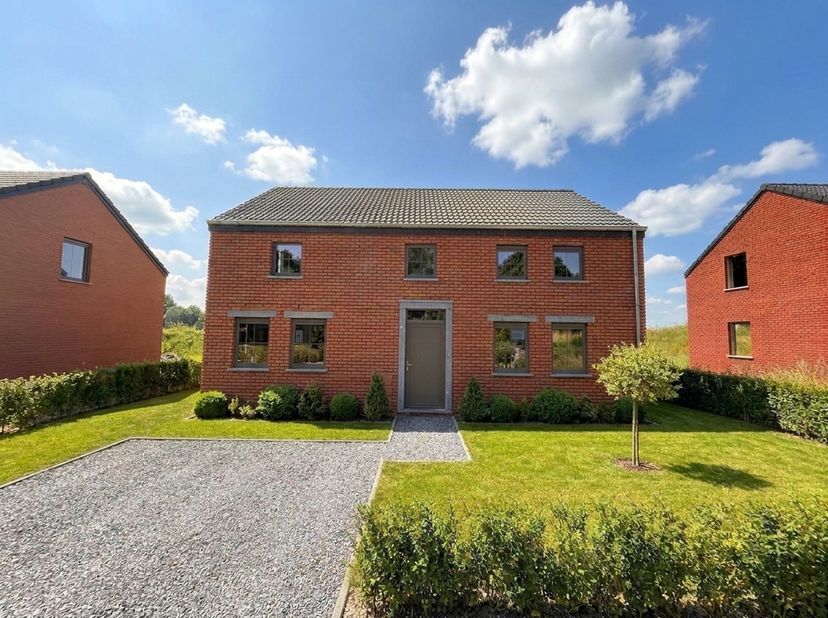 Maison à vendre à Rue de Hanret 45 B,
                    5380 Cortil-Wodon