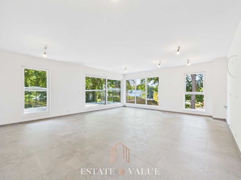 Appartement te koop
                    in 4900 Spa