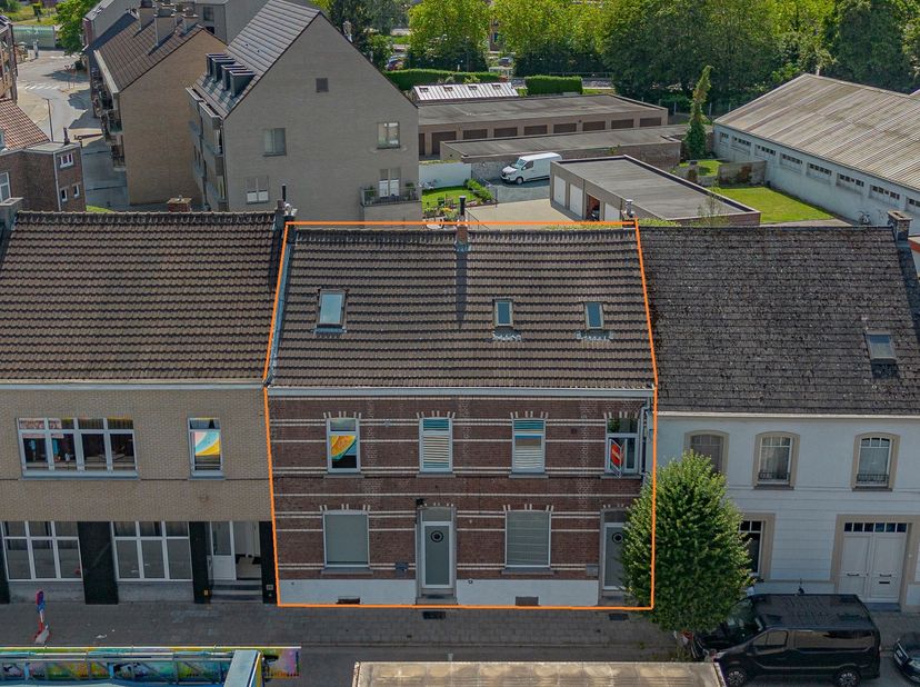 EERSTE BEZOEKDAG ZATERDAG 04/07 VAN 10U TOT 12U (enkel op afspraak!)<br />
EREMBODEGEM - In het centrum van Erembodegem, een deelgemeente van Aalst, b