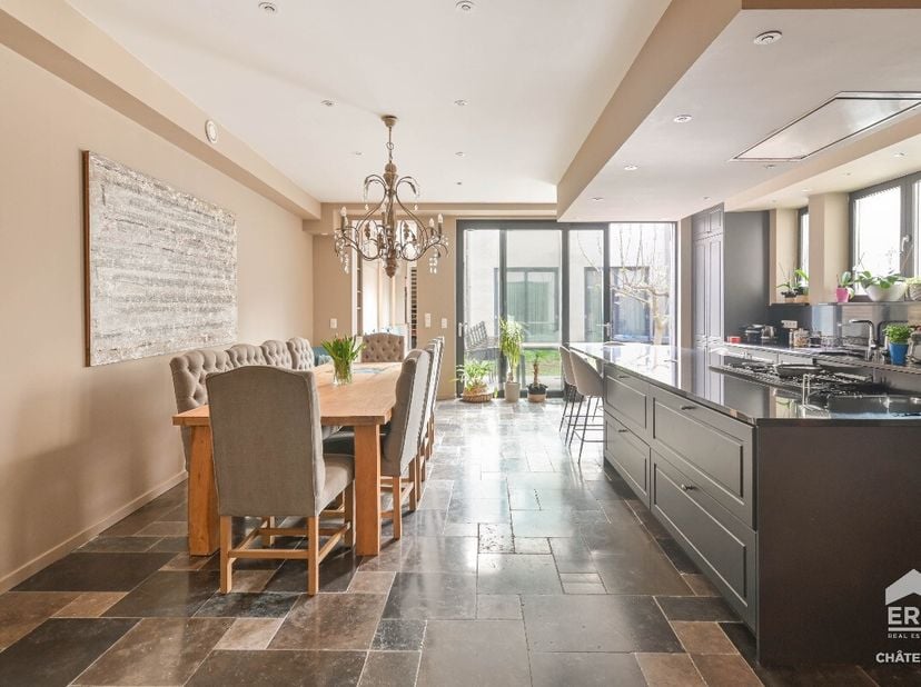 Huis te koop in Chaussée de Wavre 99,
                    1050 Elsene