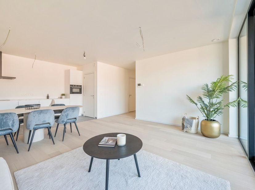 Geniet nu nog van de 6% BTW.Het appartement is instapklaar! Dit project is ook volledig BEN, max E20! Er wordt gebruik gemaakt van geothermische warmt