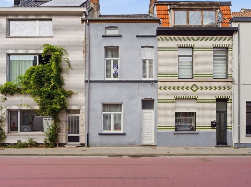 Huis te koop in Nieuwhof 41,
                    9000 Gent