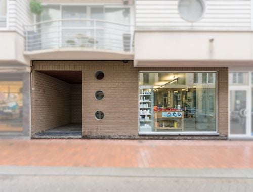                                         Commerce à louer à Heist-aan-Zee, € 1.165
