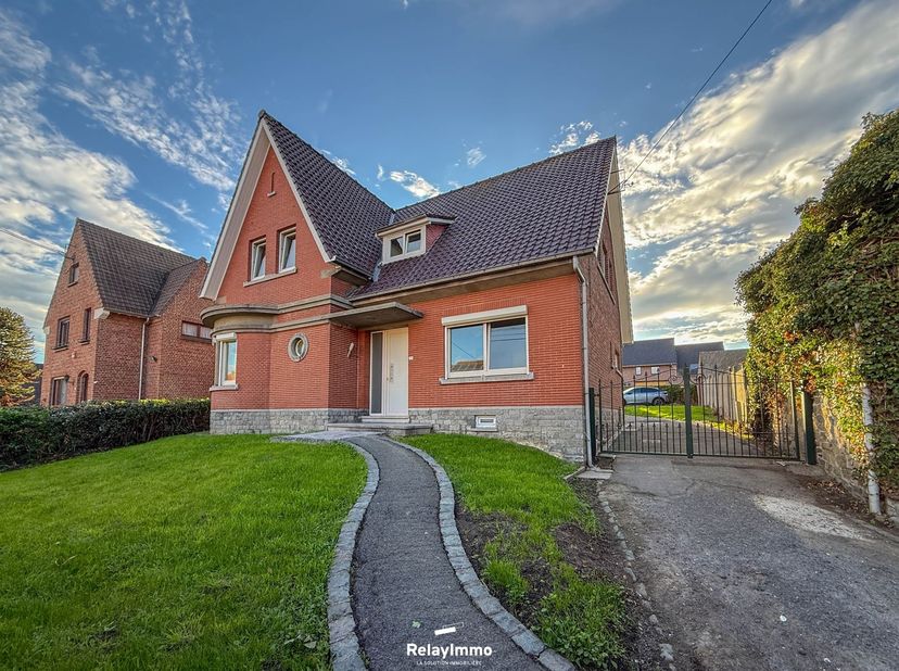 Maison à louer à Chaussée de Tournai 123,
                    7641 Bruyelle