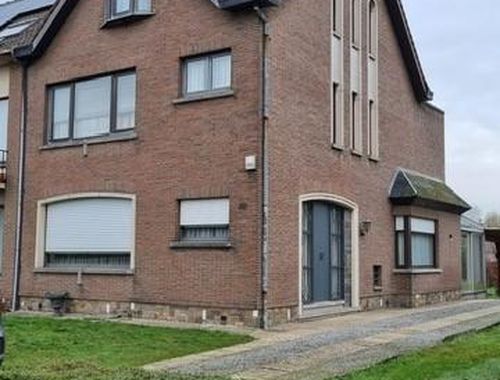                                         Maison à vendre à Zwijndrecht, € 395.000
