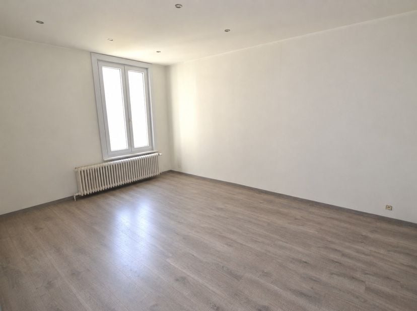 Appartement te koop in Groentemarkt 1 bus 0403,
                    8400 Oostende