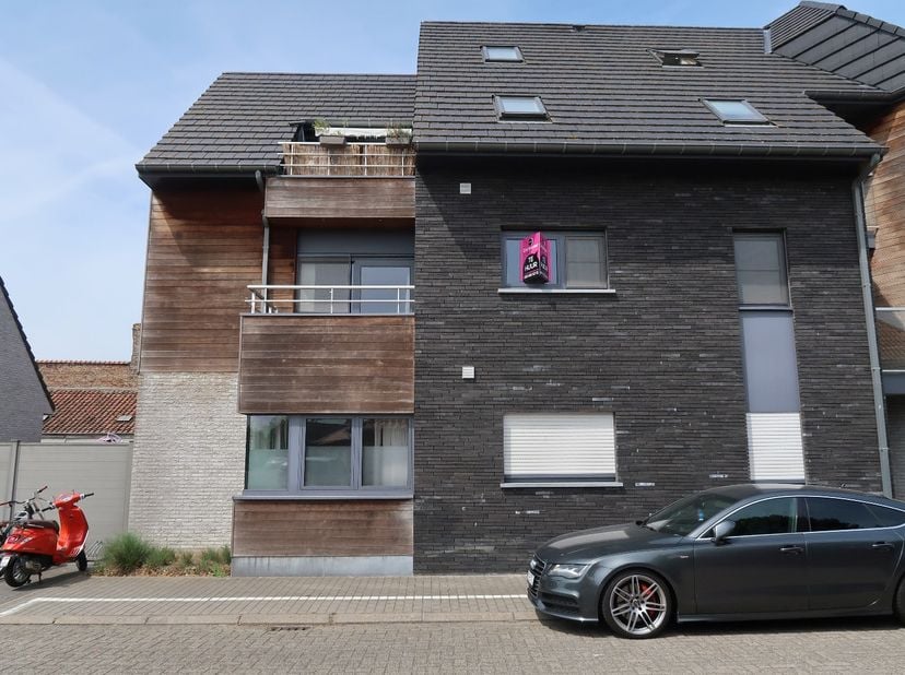 Appartement à louer
                    à 8377 Zuienkerke