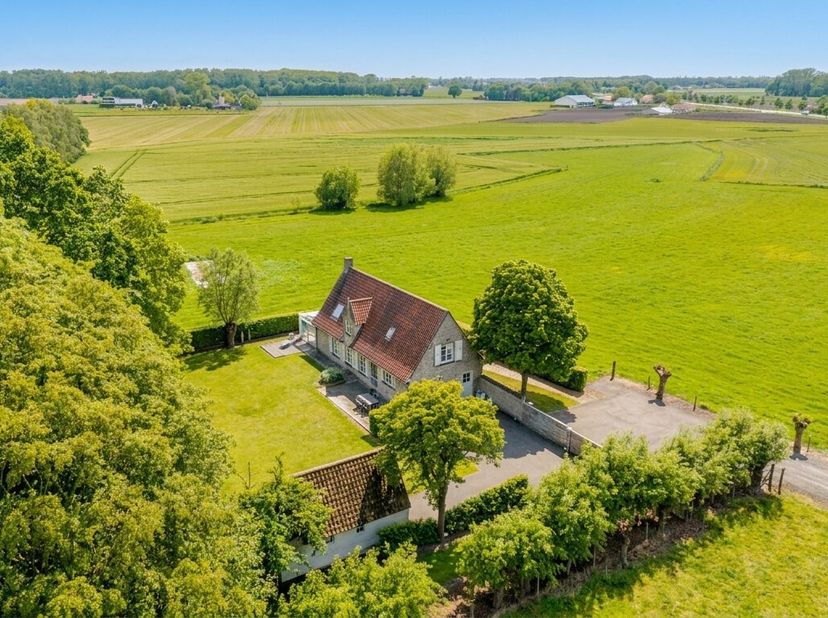 Maison à vendre
                    à 8680 Koekelare