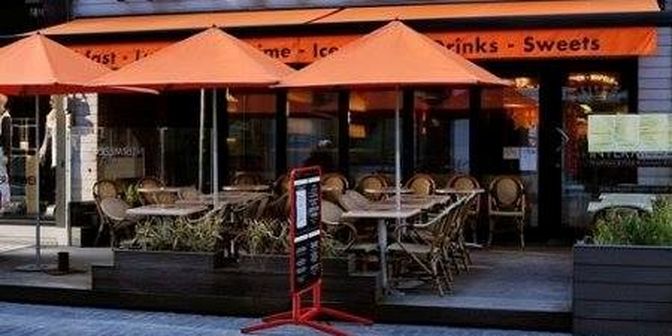 Bedrijfsvastgoed te koop in Kapellestraat 99, 8400 Oostende