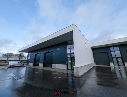                                         Kantoor te huur in Hasselt, € 1.300
