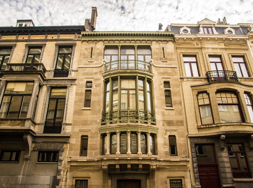 BRUSSEL (Centrum): Hoteluitbating met meer dan 70 kamers en restaurant met +/-30 couverts (#1X+4_COMA_BRU)<br />
&amp;bull; handelsfonds van hotel- en res