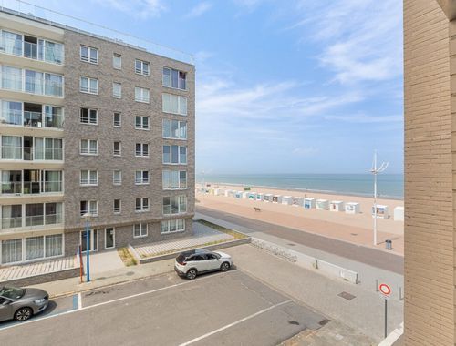                                         Appartement te koop in Sint-Idesbald, € 209.000
