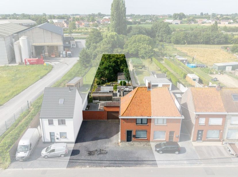 Maison à vendre
                    à 8780 Oostrozebeke