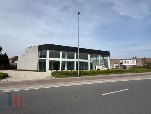                                         Bâtiment d’entreprise à vendre à Sint-Pieters-Leeuw, € 2.450.000
