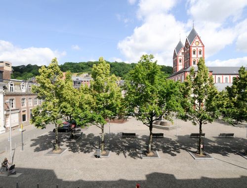                                         Studio avec coin lit à louer à Liège, € 520
