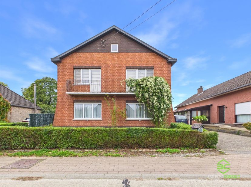 Huis te koop in Kerkstraat 22,
                    3290 Diest