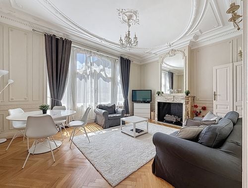                                         Appartement te huur in Etterbeek, € 1.395
