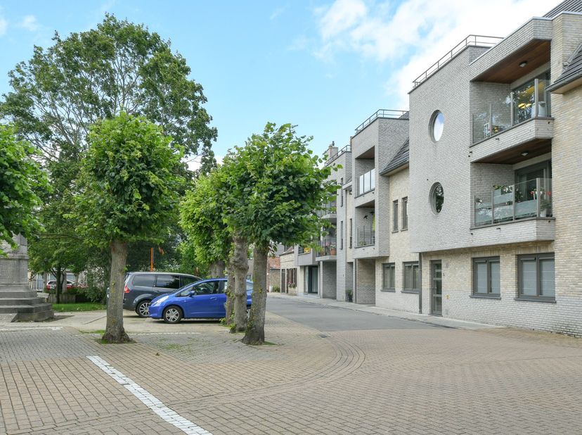 Berging  te koop in het centrum van Oudenburg,  gelegen nabij de kerk van Oudenburg. Oppervlakte van +/- 4,5 m².  Ideaal als fietsenberging of stockag