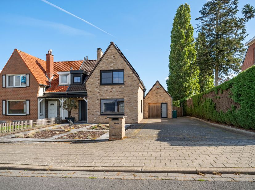 Huis te koop in Kleine Pontestraat 81,
                    8510 Marke