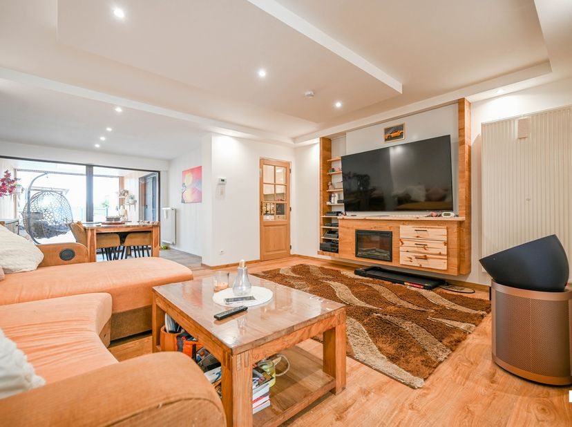 Huis te koop in Waregemstraat 145,
                    8540 Deerlijk