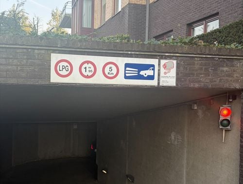                                         Kelder garage te huur in Sint-Lambrechts-Woluwe, € 100

